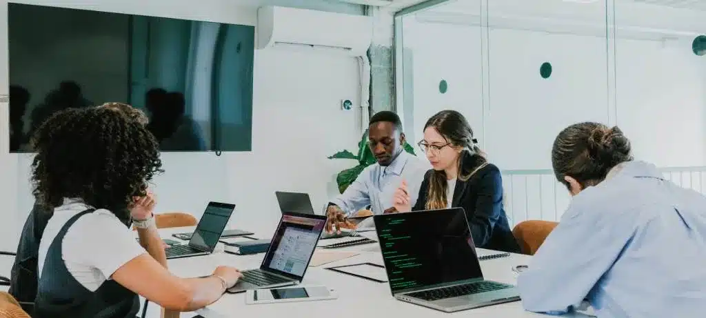  Cloud-based disaster recovery offers scalable disaster recovery sites and fast recovery processes, enabling organizations to resume business operations and restore data after unexpected cloud disasters.